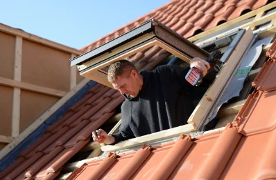 Pose de fenêtres de toit Velux à Serches